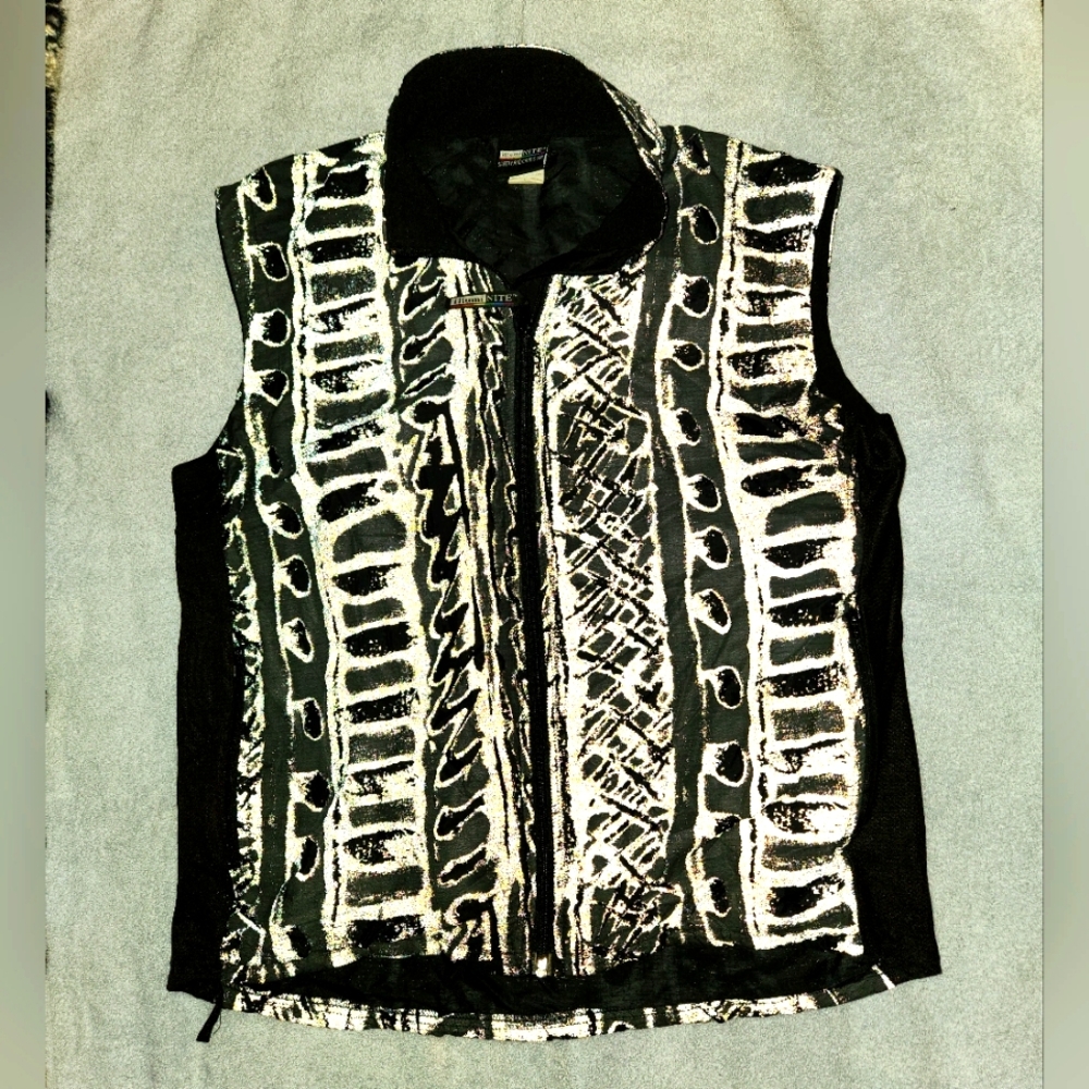 illumiNITE MICRO-SUPLEX Reflective Vest | Running or Cycling | SIZE: LARGE